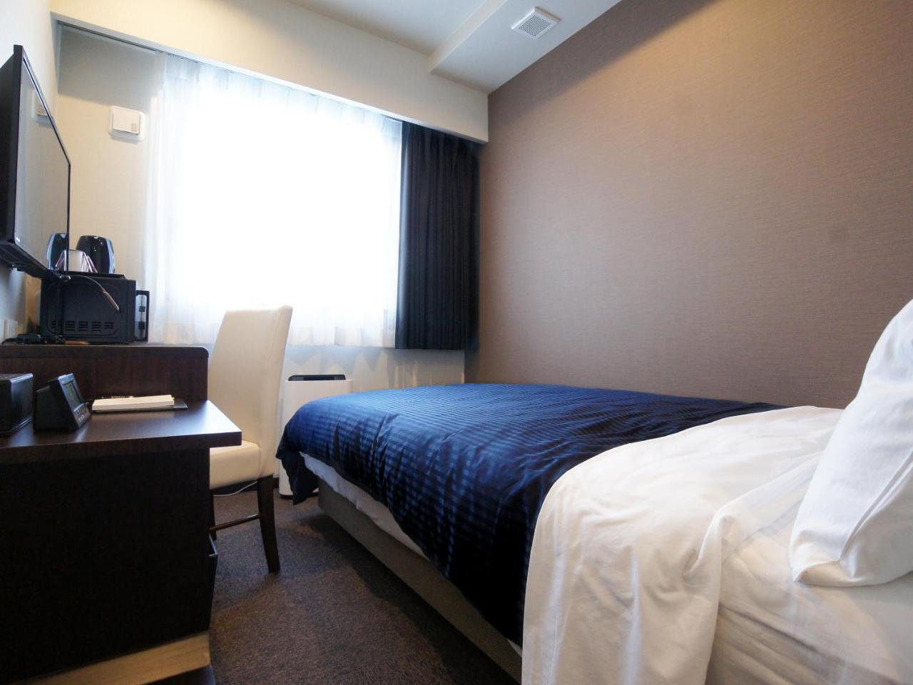 Hotel Livemax Osaka Umeda Nakatsu Bagian luar foto